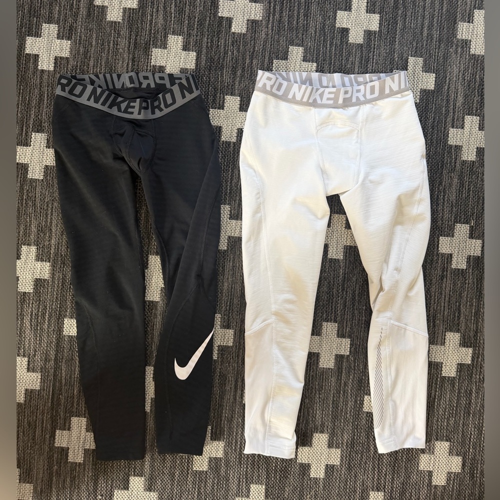 Nike Kids Performance Leggings - Black and White with NIKE PRO Waistband